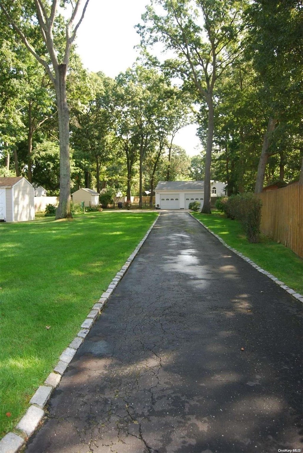 18 of 22 - 155 Patchogue Holbrook Road, Holbrook, NY