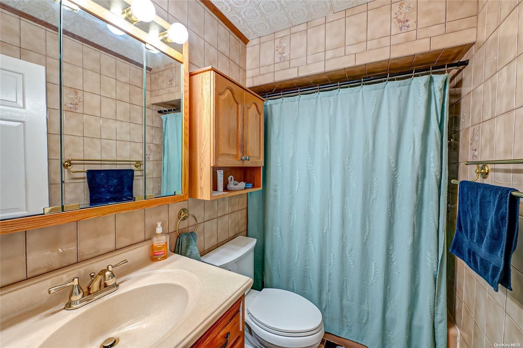 3 of 22 - 155 Patchogue Holbrook Road, Holbrook, NY
