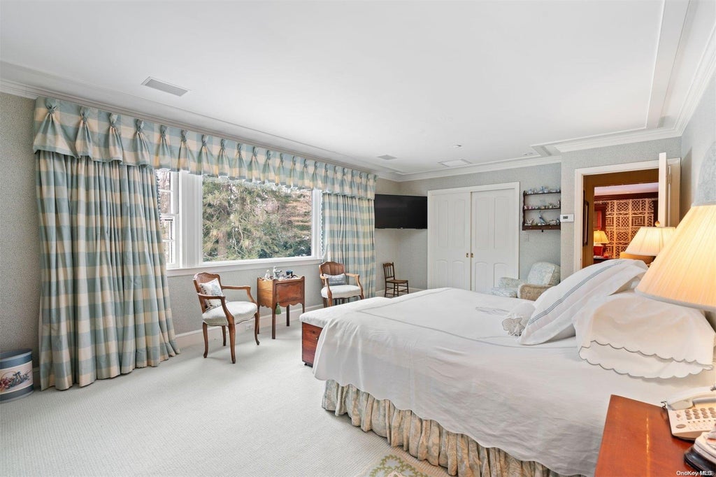 19 of 32 - 285 Piping Rock Road, Locust Valley, NY