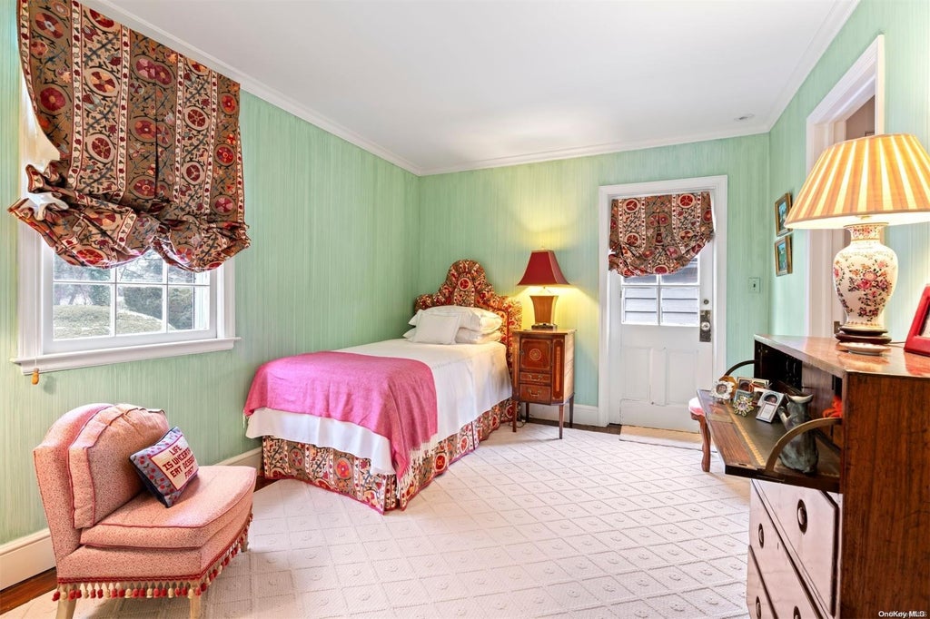 25 of 32 - 285 Piping Rock Road, Locust Valley, NY