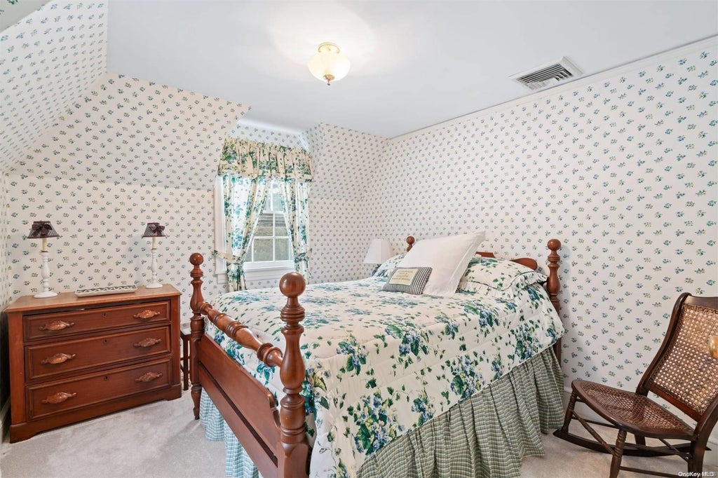 27 of 32 - 285 Piping Rock Road, Locust Valley, NY