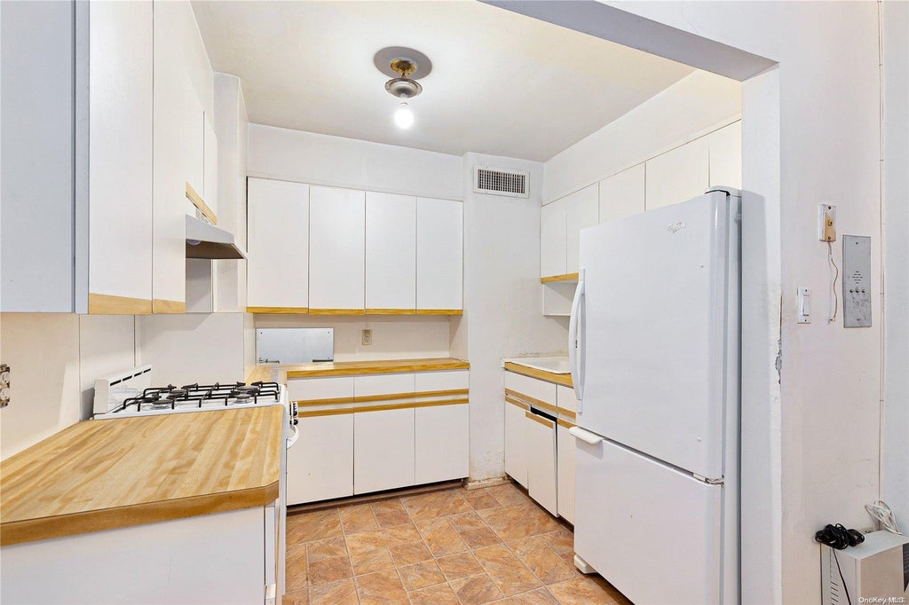1 of 9 - 1625 Emmons Avenue # 1s, Sheepshead Bay, NY
