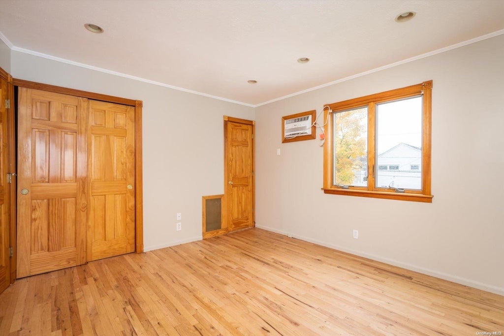 15 of 32 - 317 Bellmore Road, East Meadow, NY