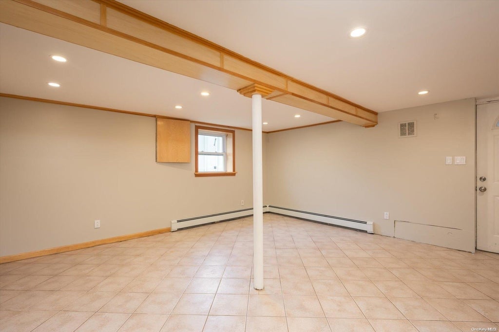 17 of 32 - 317 Bellmore Road, East Meadow, NY