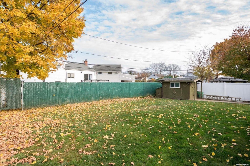 26 of 32 - 317 Bellmore Road, East Meadow, NY
