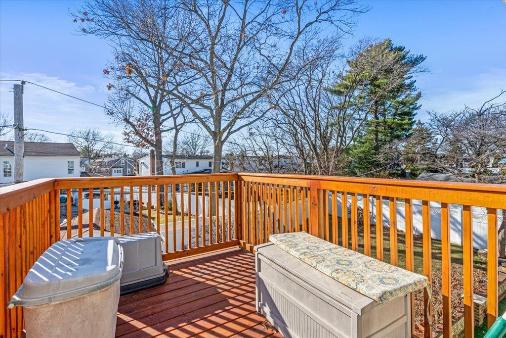 8 of 18 - 1051 Shelburne Drive, Franklin Square, NY