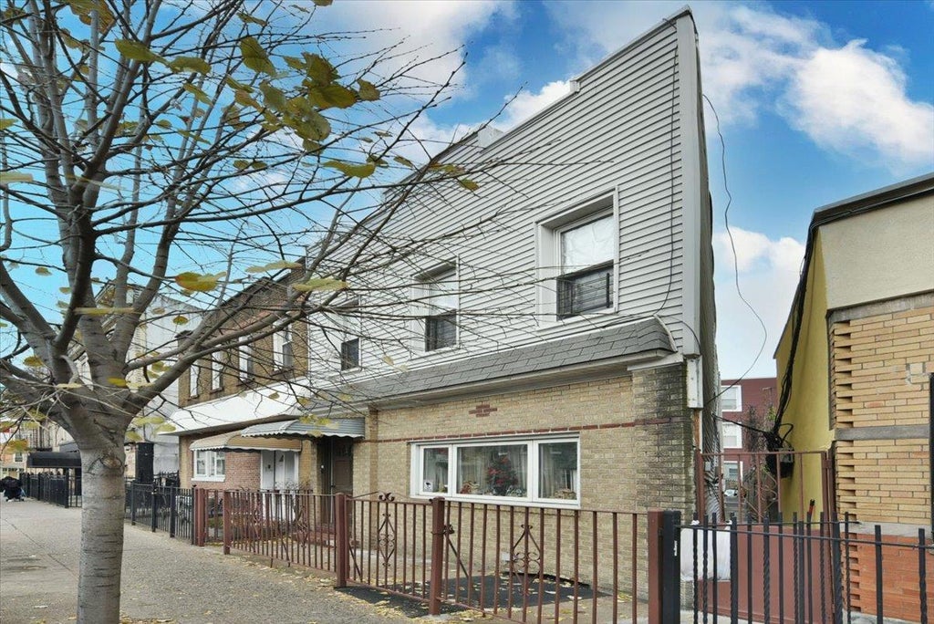 2 of 35 - Undisclosed, Ridgewood, NY