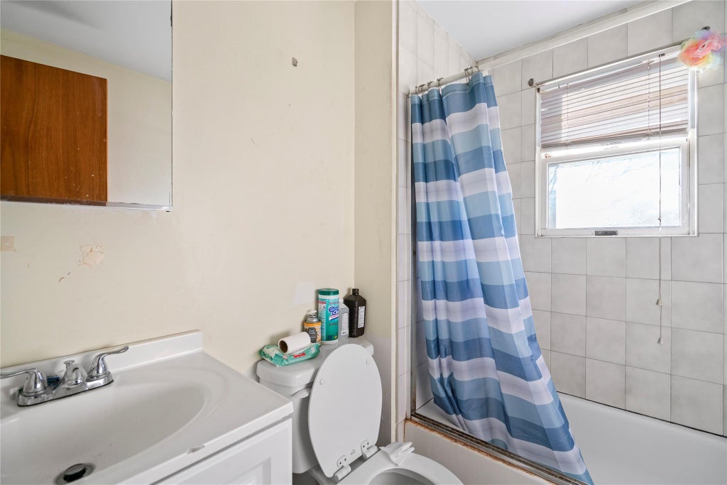 24 of 27 - 60 Lincoln Avenue, Sayville, NY