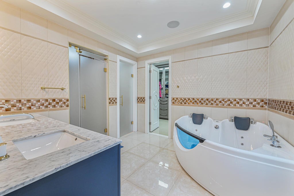 22 of 48 - 99-21 62nd Drive, Forest Hills, NY