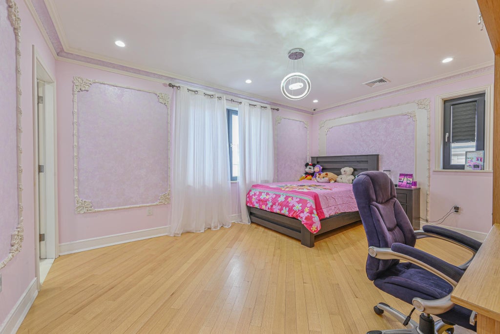 27 of 48 - 99-21 62nd Drive, Forest Hills, NY