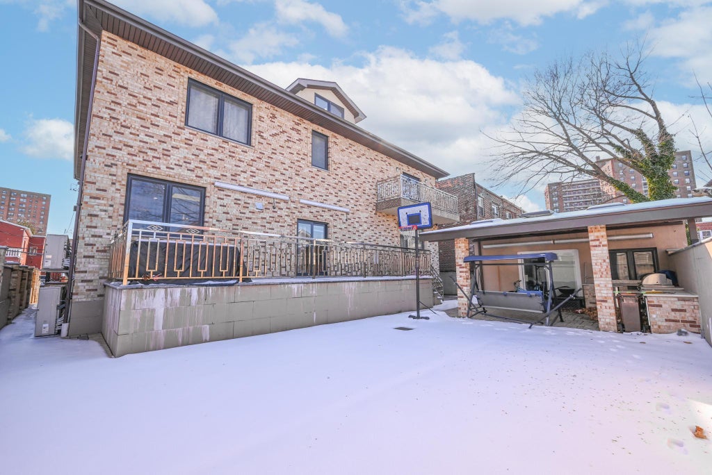 39 of 48 - 99-21 62nd Drive, Forest Hills, NY