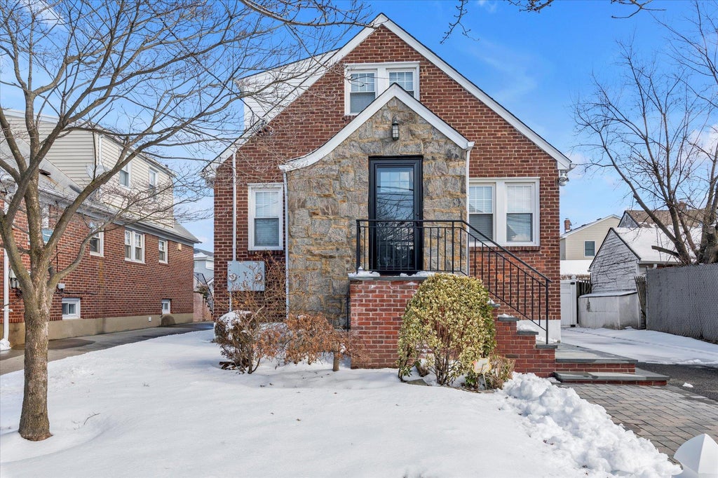 1 of 24 - 1 Crab Avenue, Lynbrook, NY