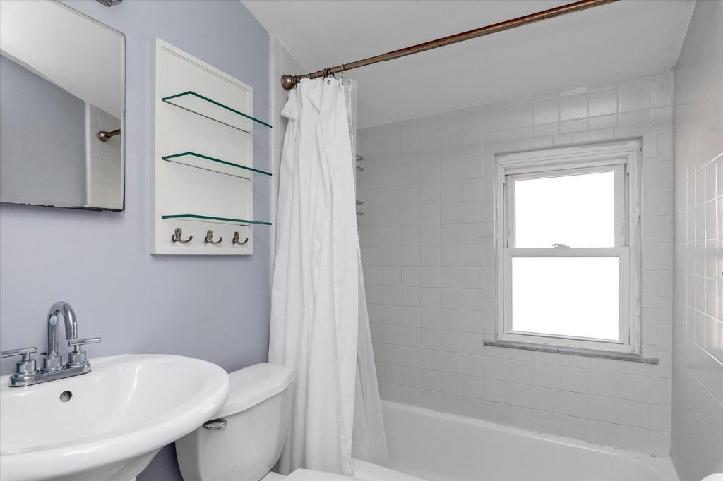 20 of 24 - 1 Crab Avenue, Lynbrook, NY