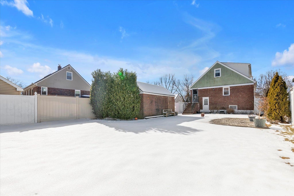 22 of 24 - 1 Crab Avenue, Lynbrook, NY