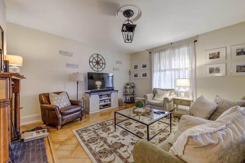 3 of 27 - 43 Neck Road, Huntington, NY