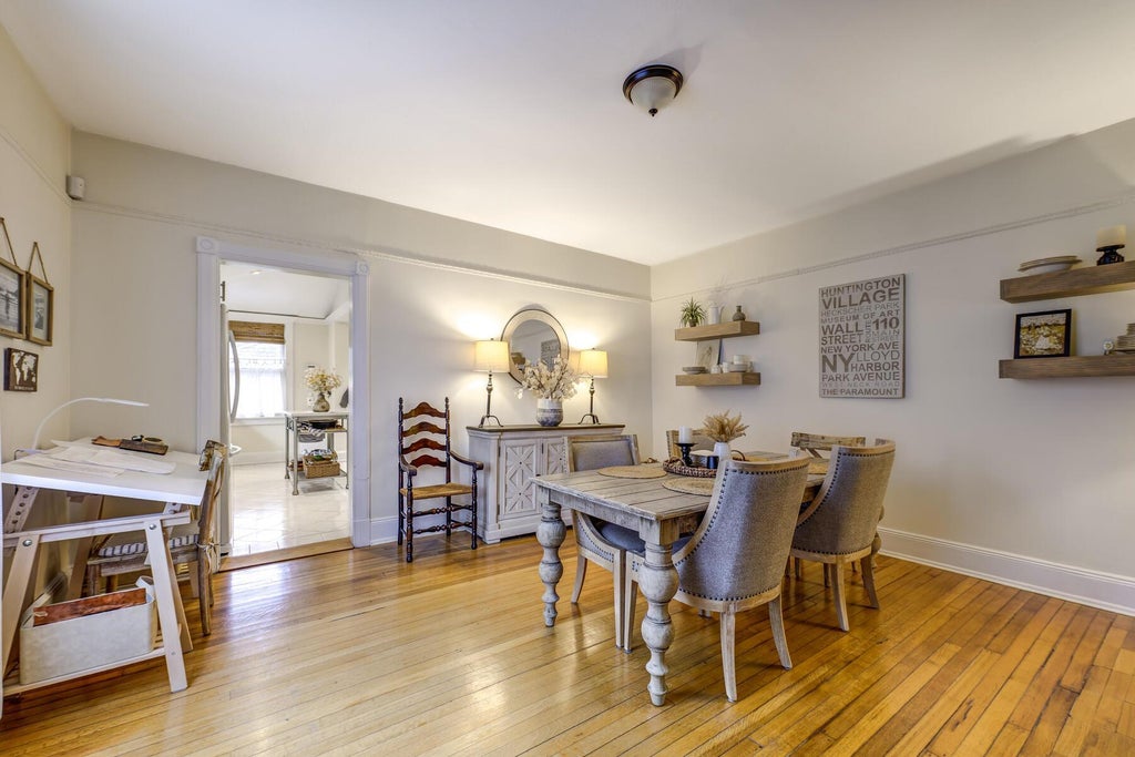 5 of 27 - 43 Neck Road, Huntington, NY