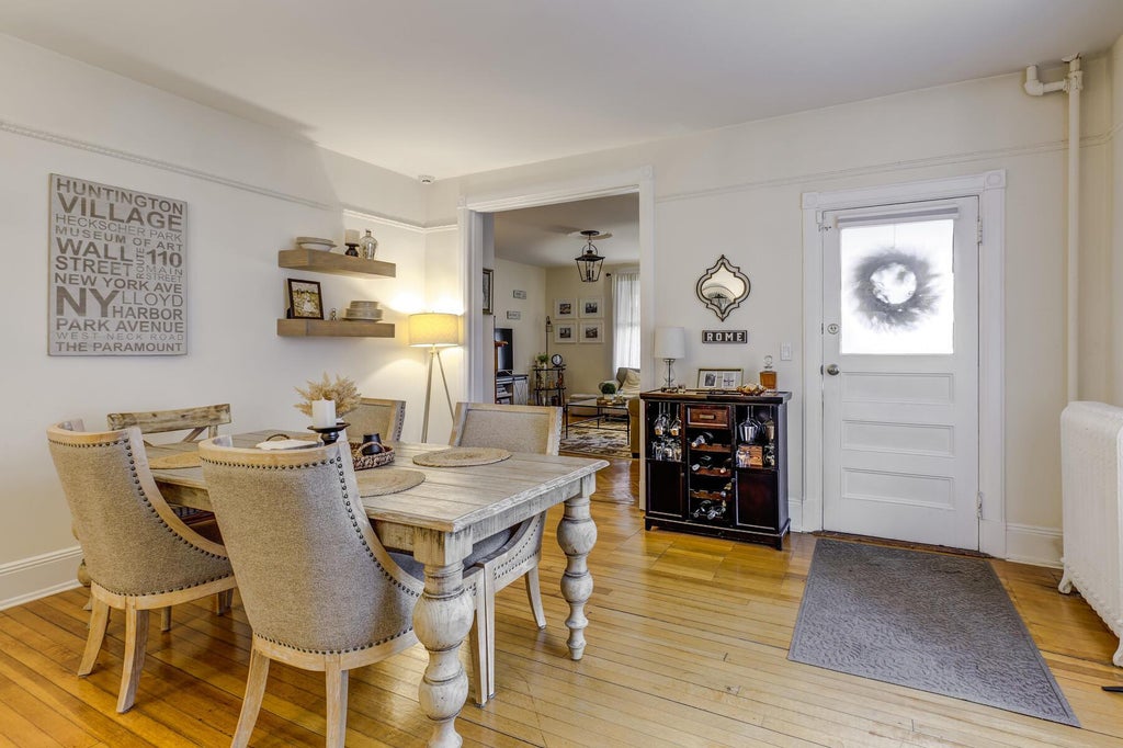 6 of 27 - 43 Neck Road, Huntington, NY