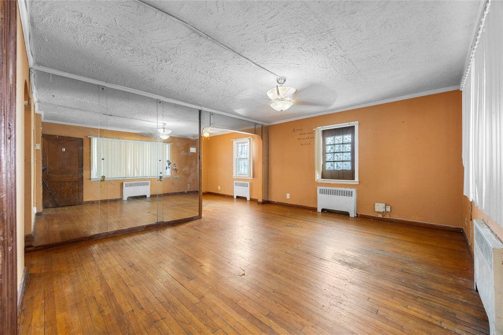 3 of 31 - Undisclosed, Saint Albans, NY