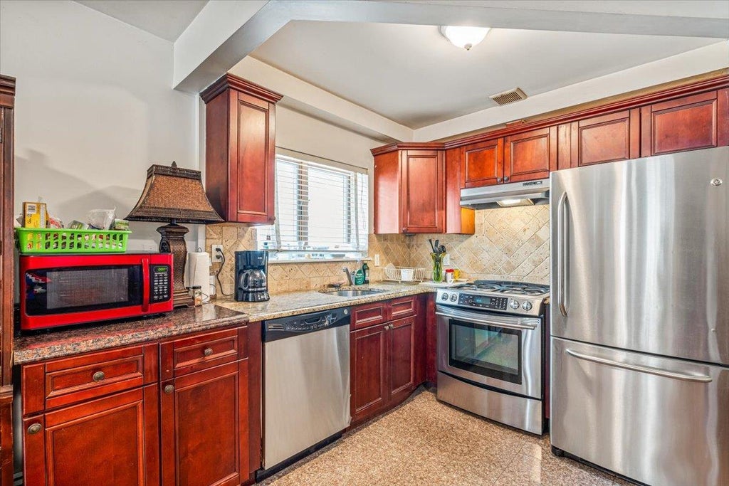 11 of 34 - 6147 Grand Avenue, Maspeth, NY