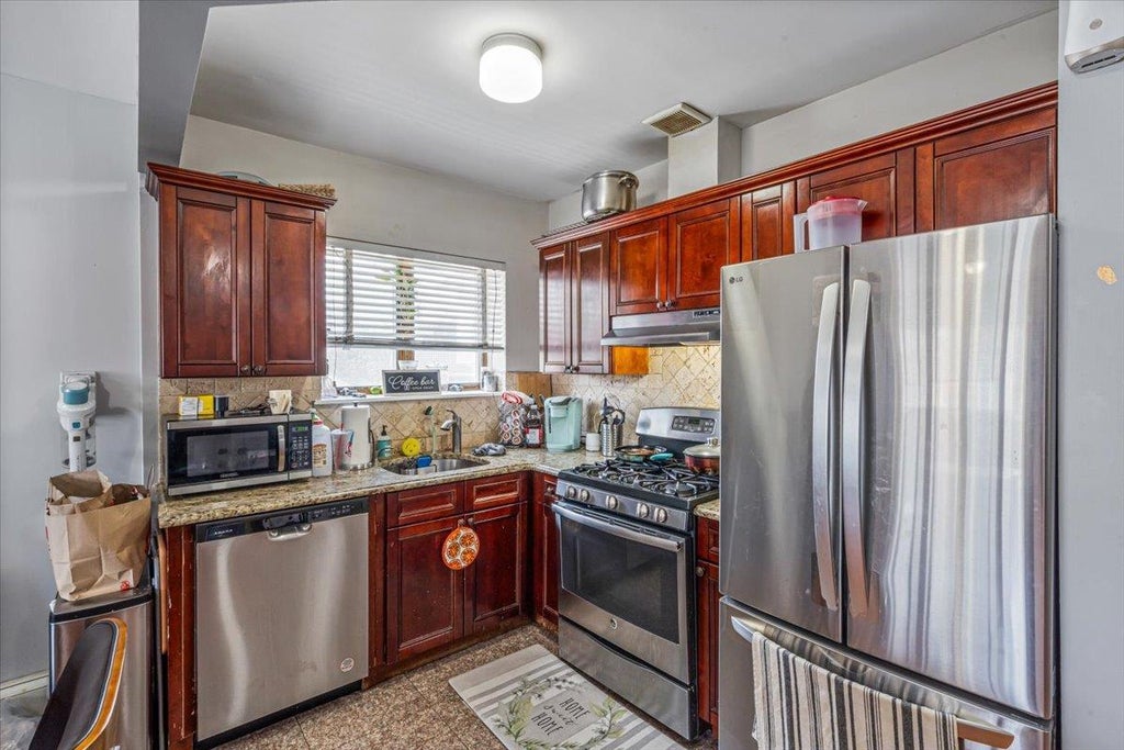 16 of 34 - 6147 Grand Avenue, Maspeth, NY