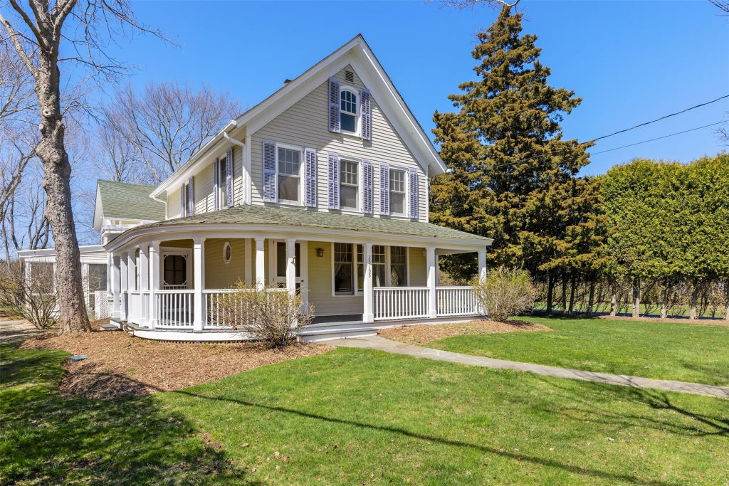 1 of 28 - 25105 Main Road, Orient, NY