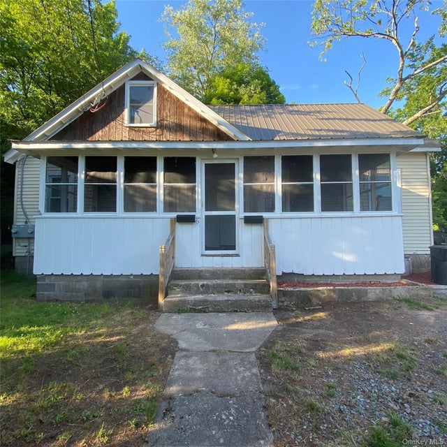 6 Lake Street, White Lake