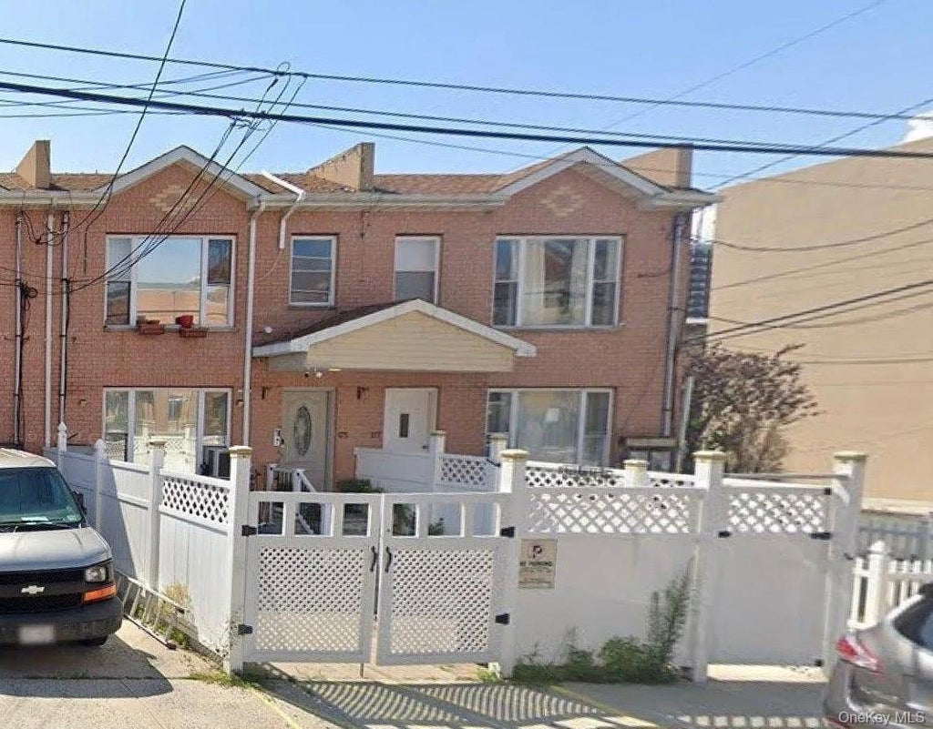 175 Beach 29th Street, Far Rockaway