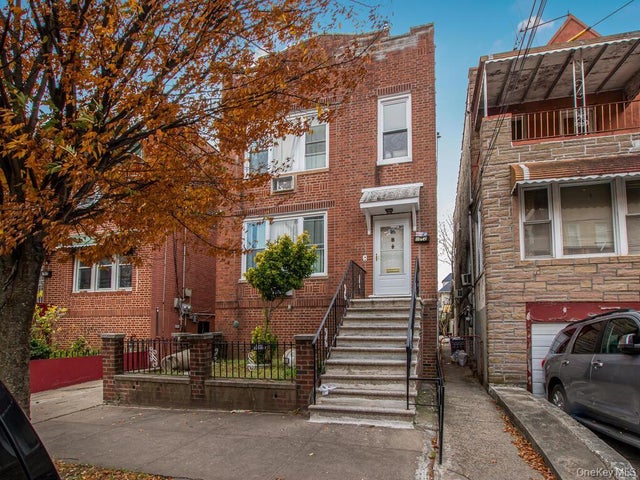 Photo of Listing #936930