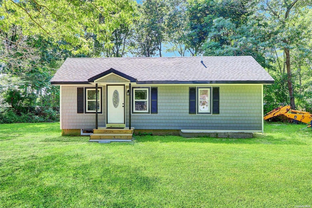 4 of 21 - 46 Bernstein Boulevard, Center Moriches, NY