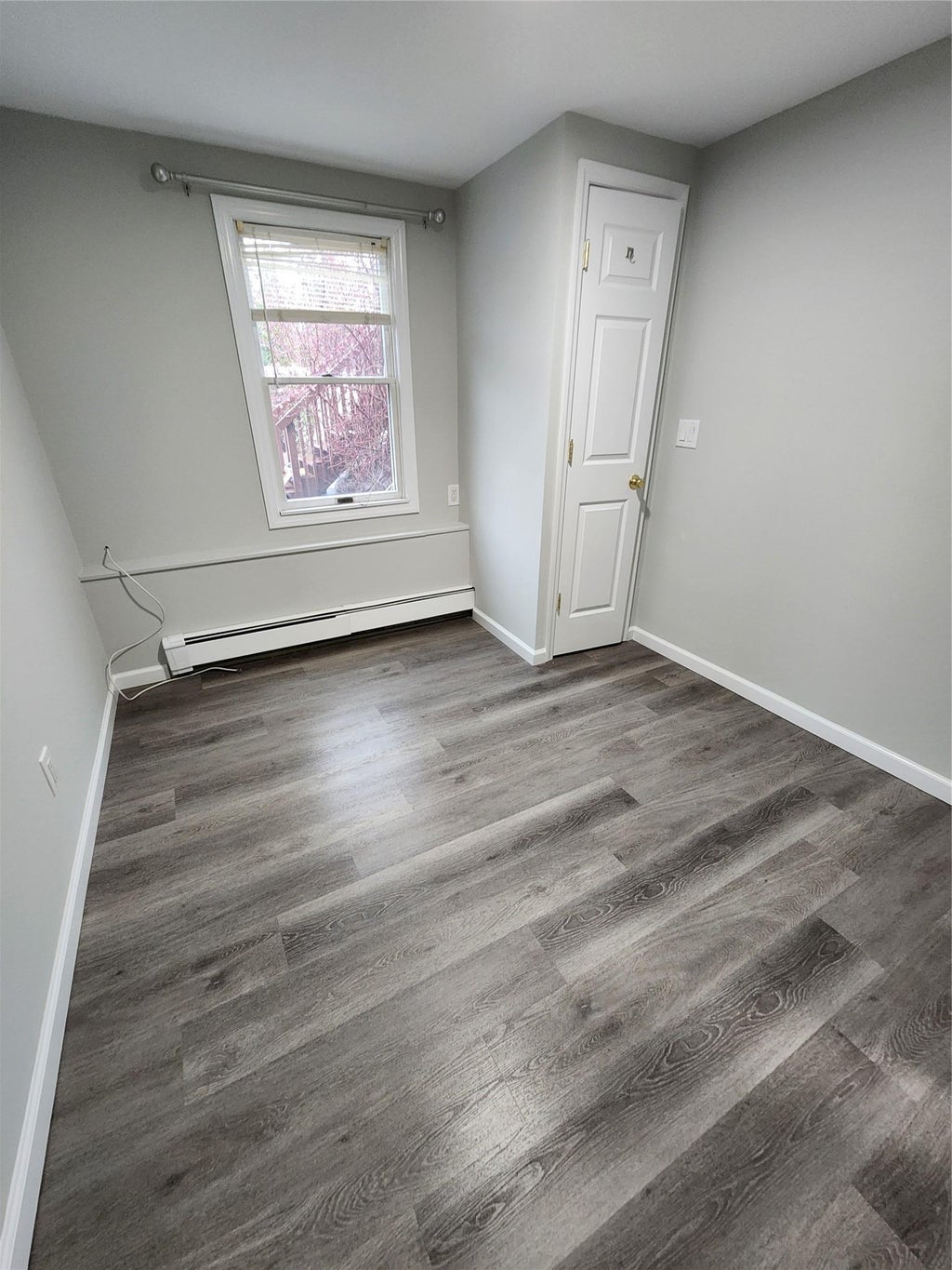 10 of 11 - 27 Estates Lane, Shoreham, NY