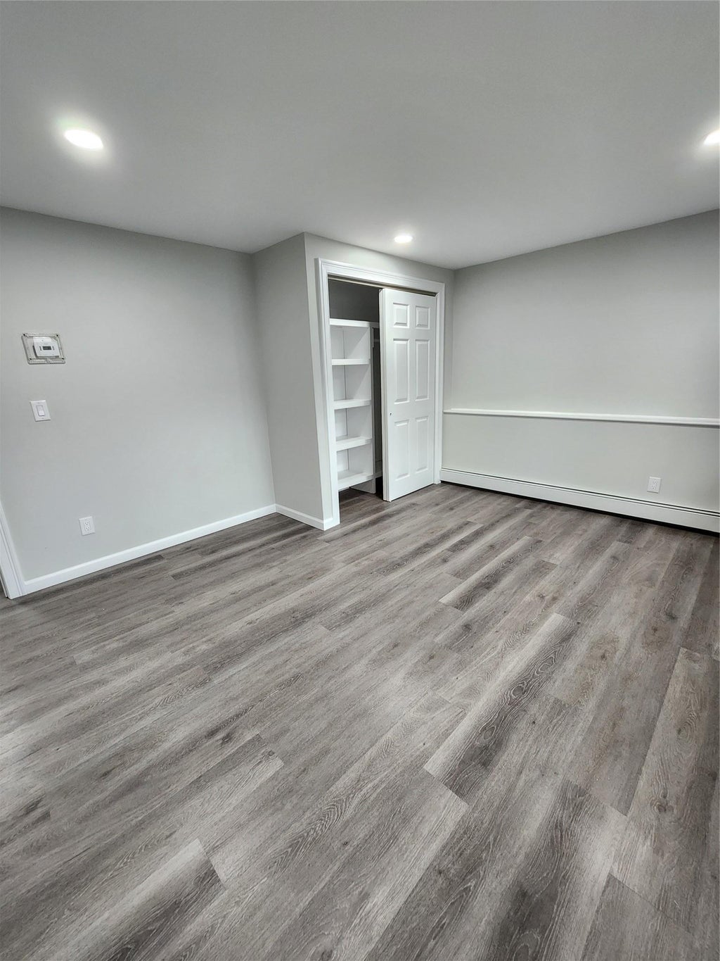 6 of 11 - 27 Estates Lane, Shoreham, NY