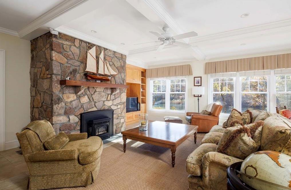 4 of 21 - 190 Jackson Landing, Mattituck, NY