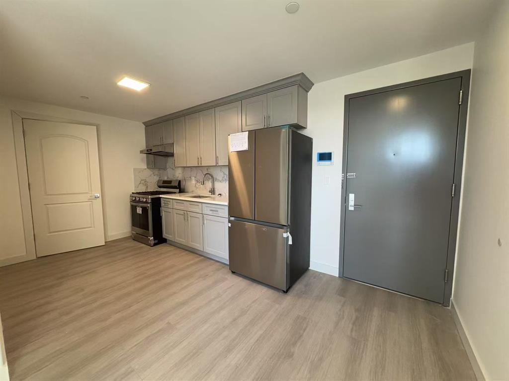 1 of 3 - 63-68 Austin St. # 8g, Rego Park, NY