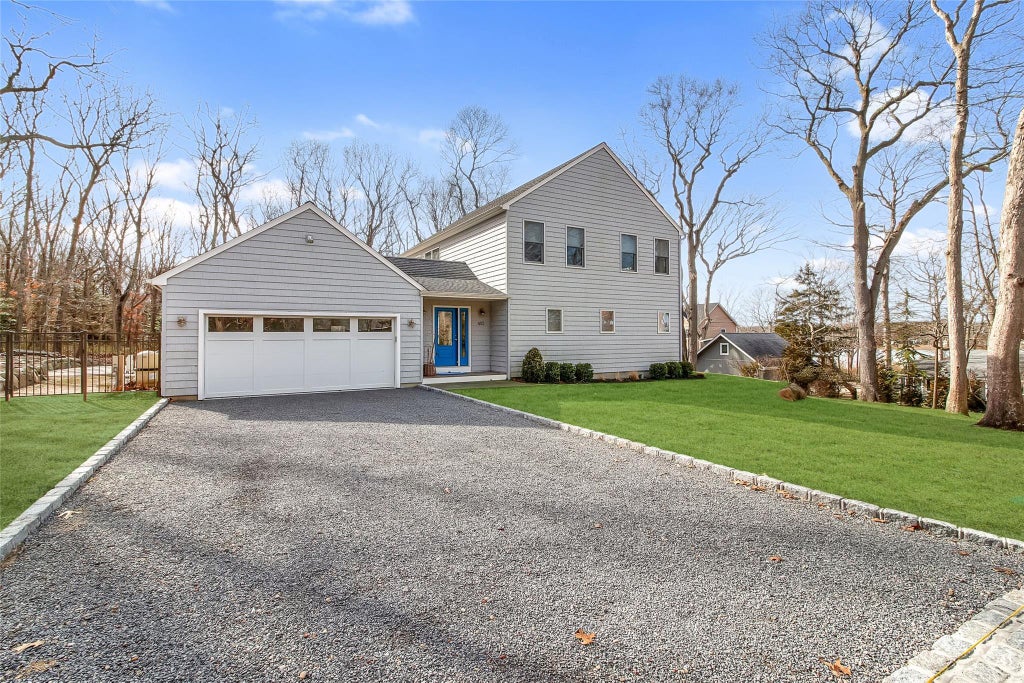 1 of 27 - 485 Hickory Avenue, Southold, NY
