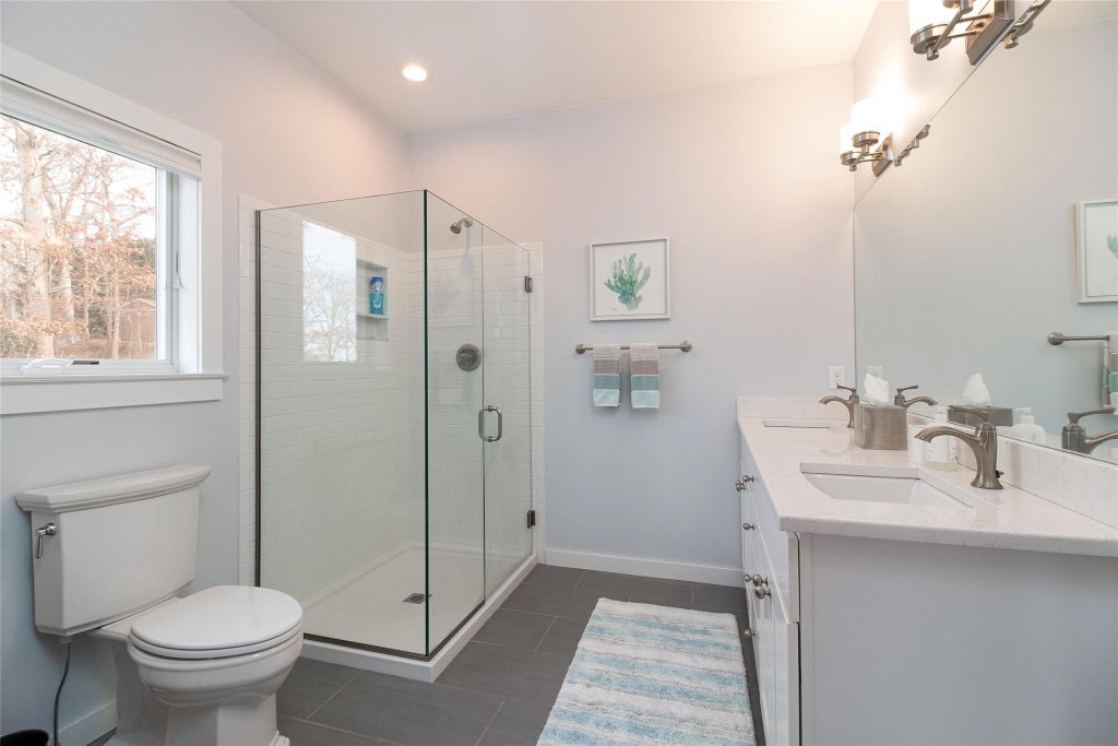13 of 27 - 485 Hickory Avenue, Southold, NY