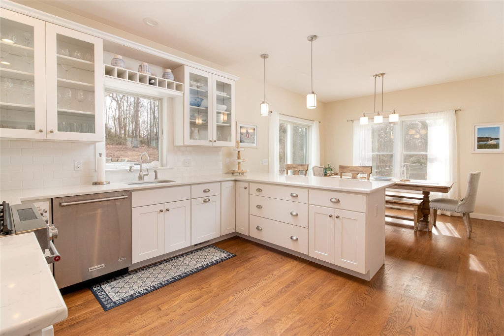14 of 27 - 485 Hickory Avenue, Southold, NY