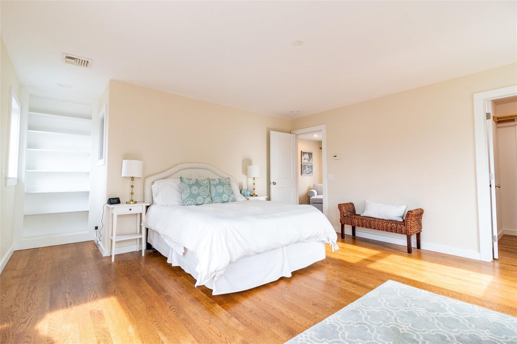 20 of 27 - 485 Hickory Avenue, Southold, NY