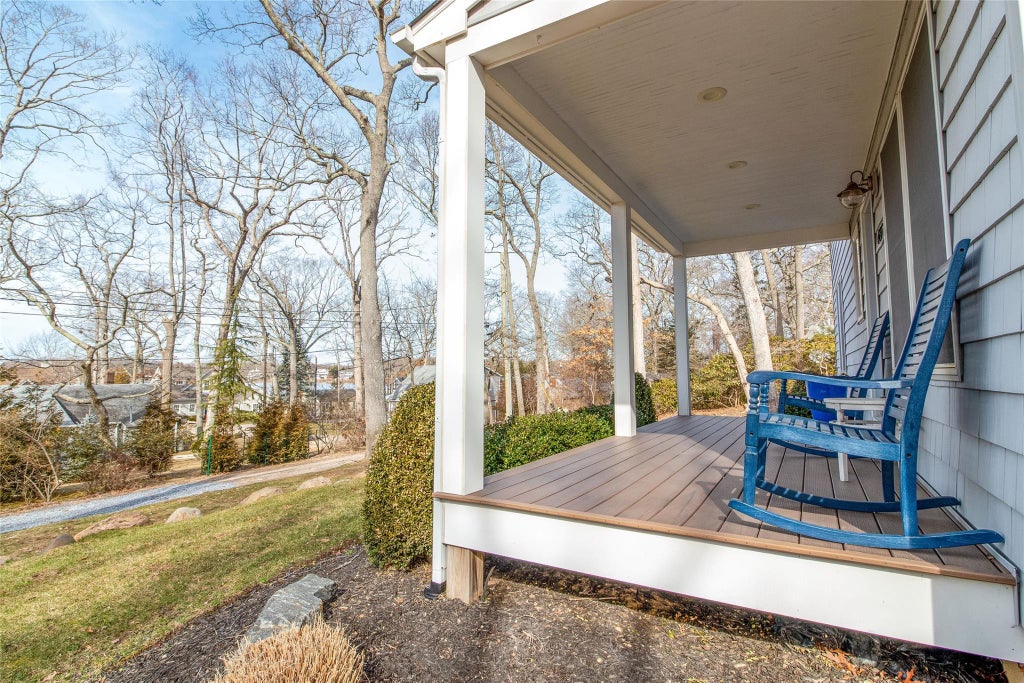 6 of 27 - 485 Hickory Avenue, Southold, NY