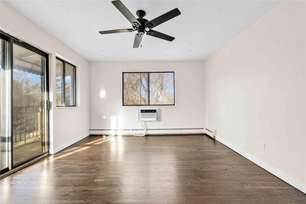19 of 26 - 67-07 Selfridge St. # 3rd Floor, Forest Hills, NY