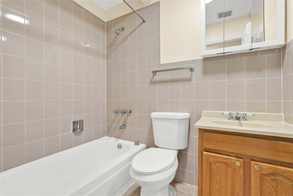 22 of 26 - 67-07 Selfridge St. # 3rd Floor, Forest Hills, NY
