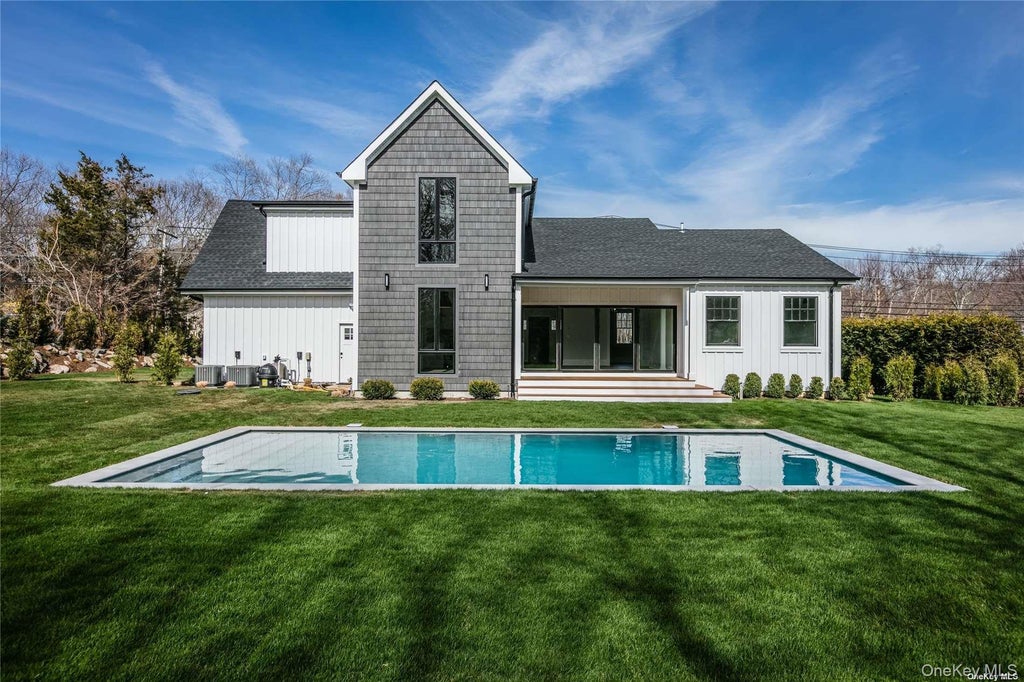 2415 Cox Neck Road, Mattituck