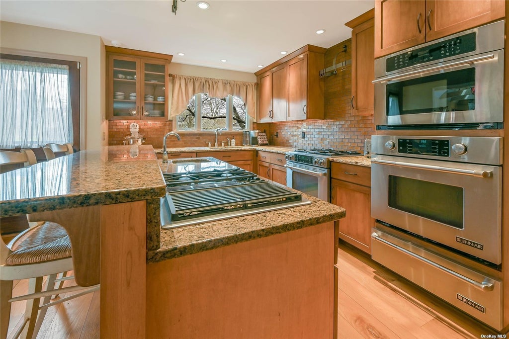16 of 30 - 185 Wiggins Lane, Greenport, NY