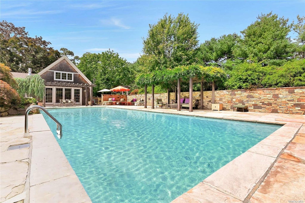2 of 30 - 185 Wiggins Lane, Greenport, NY