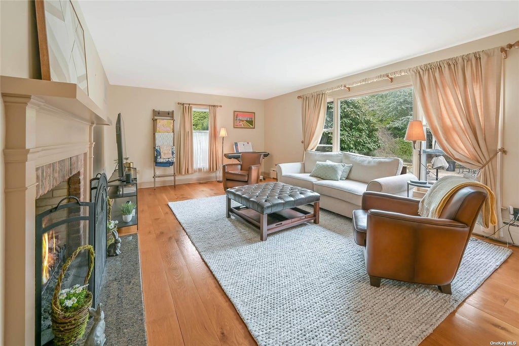 8 of 30 - 185 Wiggins Lane, Greenport, NY