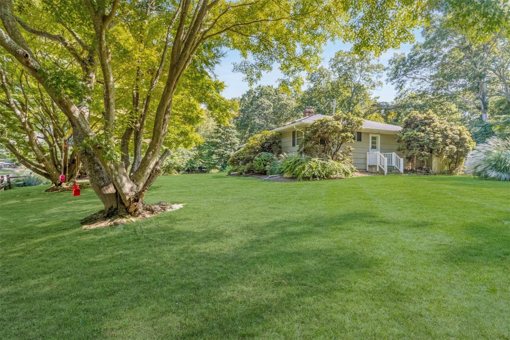 17 of 36 - 485 Pine Road, Southold, NY