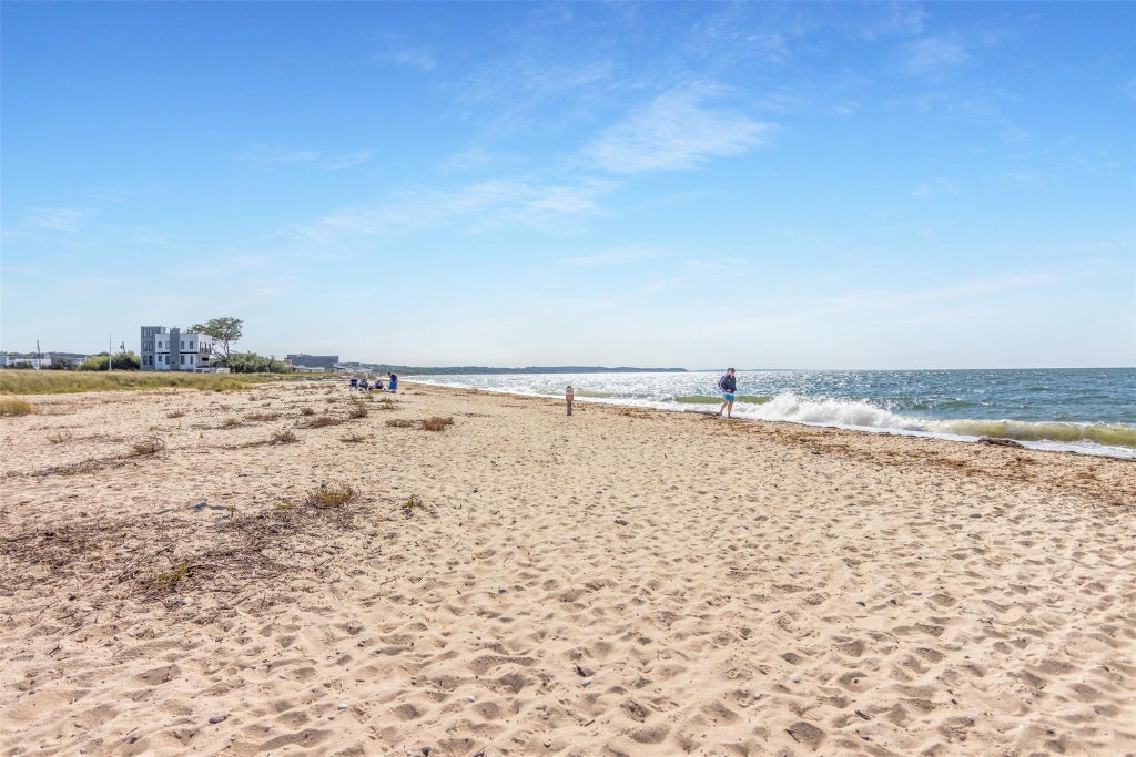 34 of 36 - 485 Pine Road, Southold, NY