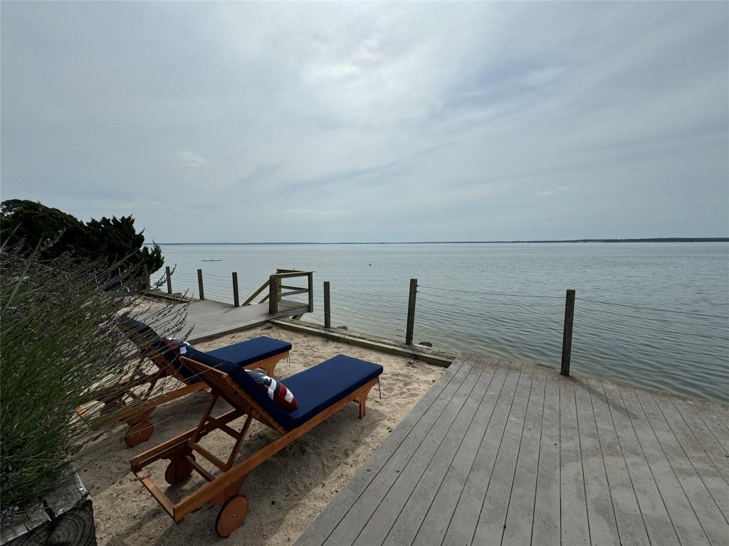 22 of 31 - 1429 Peconic Bay Boulevard, Laurel, NY