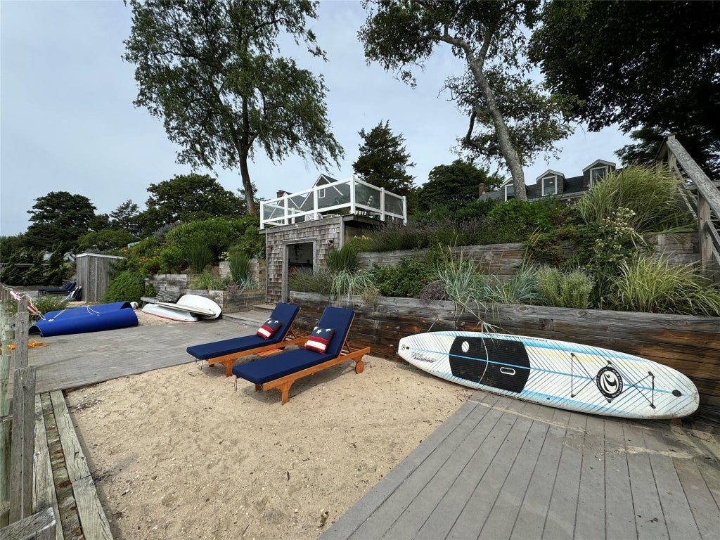 2 of 31 - 1429 Peconic Bay Boulevard, Laurel, NY