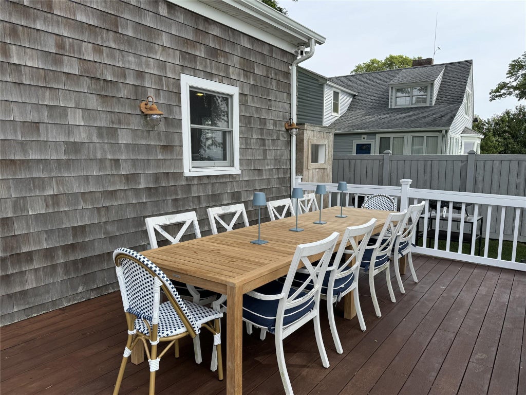 3 of 31 - 1429 Peconic Bay Boulevard, Laurel, NY