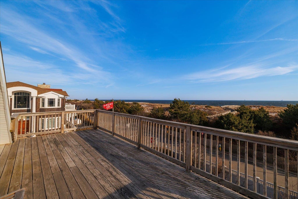 20 of 22 - 56 Buxton St., Lido Beach, NY